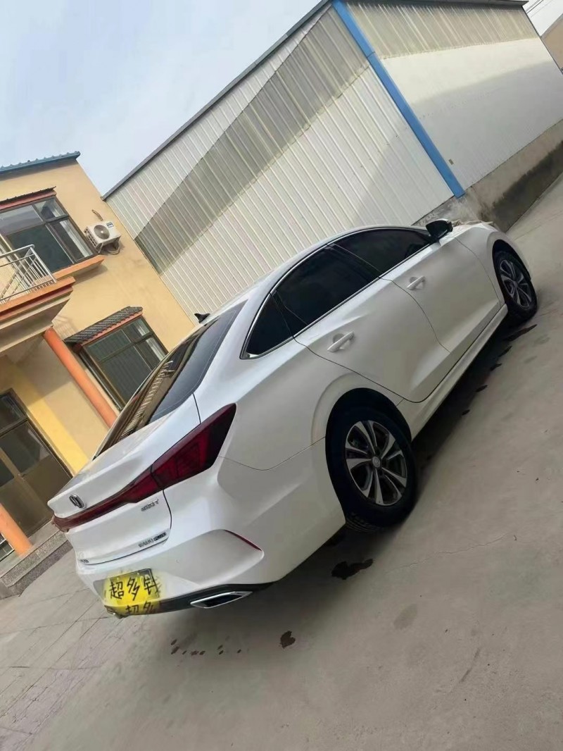 保定24年长安汽车逸动7