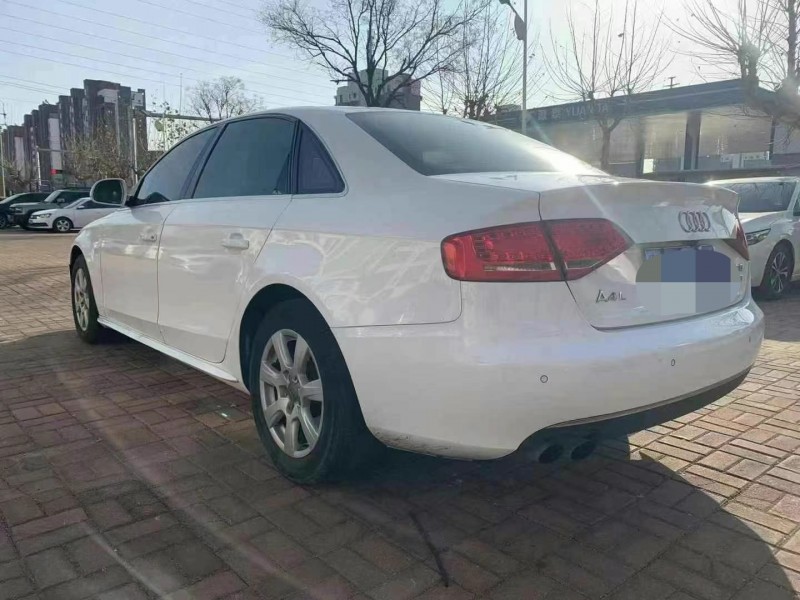 青岛11年奥迪A4L5