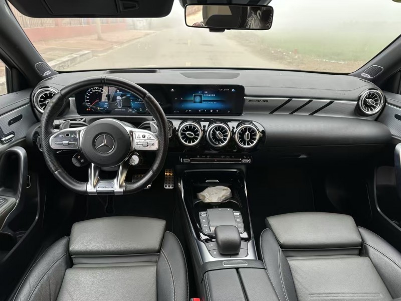 枣庄21年奔驰AMG5