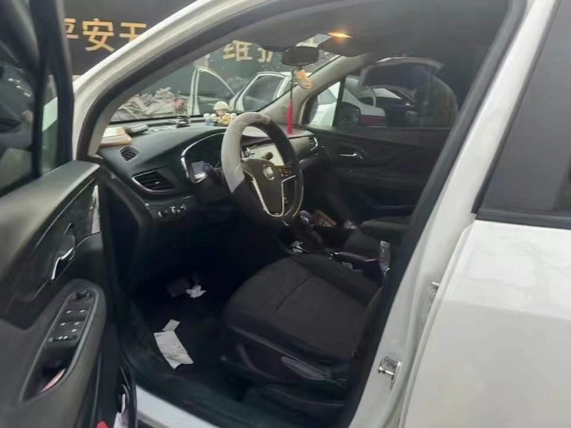 盐城16年别克昂科拉2