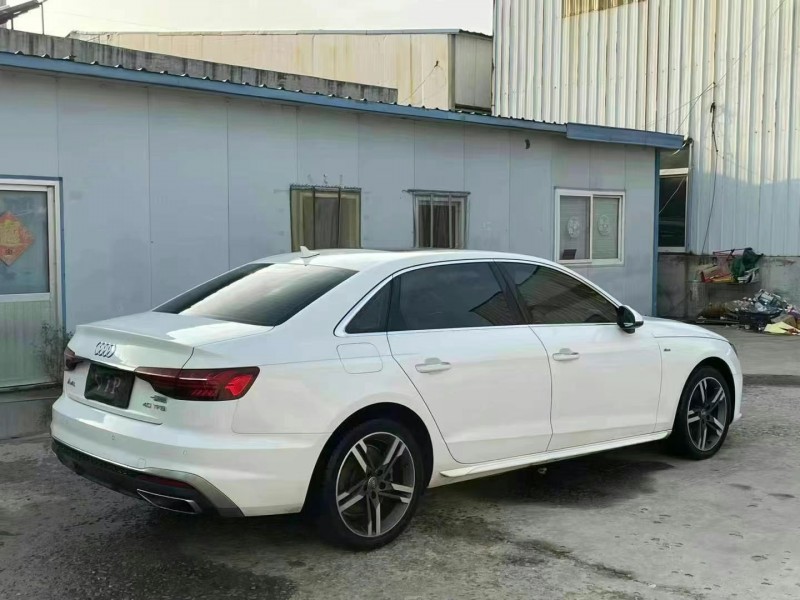 济宁21年奥迪A4L7