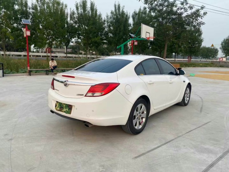 徐州12年别克君威7