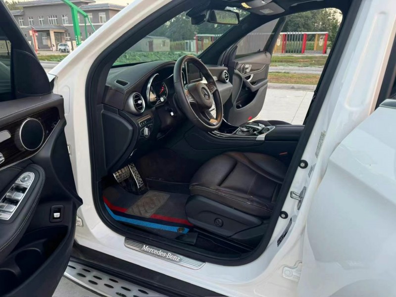 徐州19年奔驰GLC4