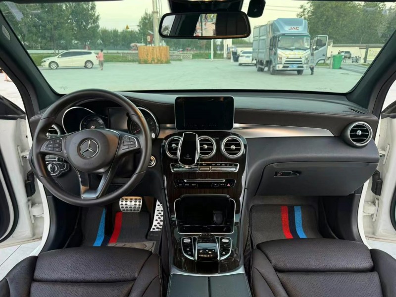 徐州19年奔驰GLC5