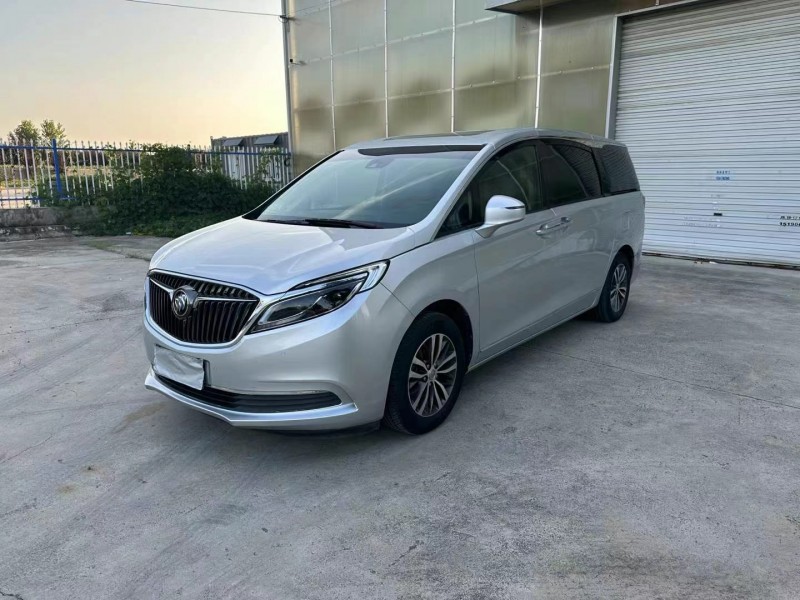 徐州17年别克GL82