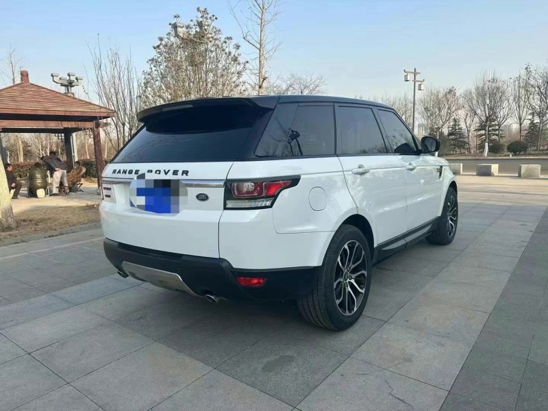 济宁16年路虎揽胜运动4