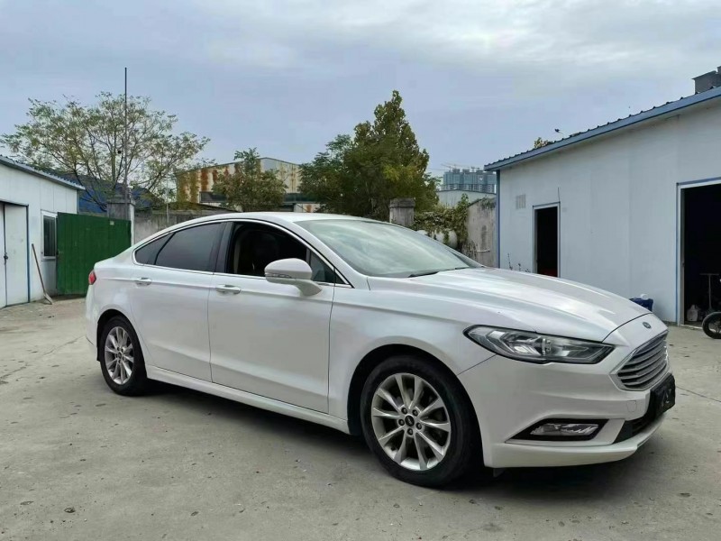 济宁17年福特蒙迪欧3