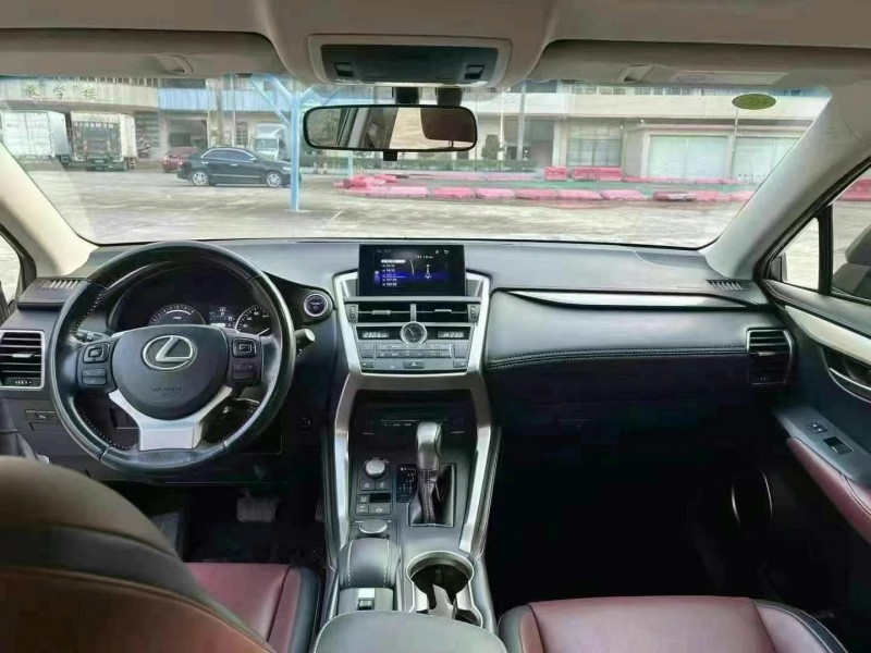 广州16年雷克萨斯NX5