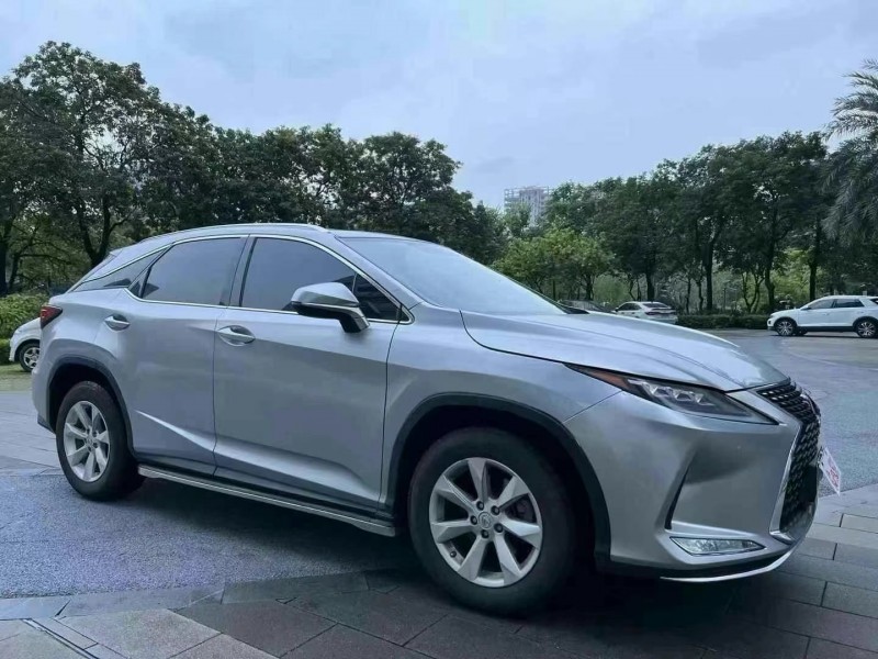 广州20年雷克萨斯RX3