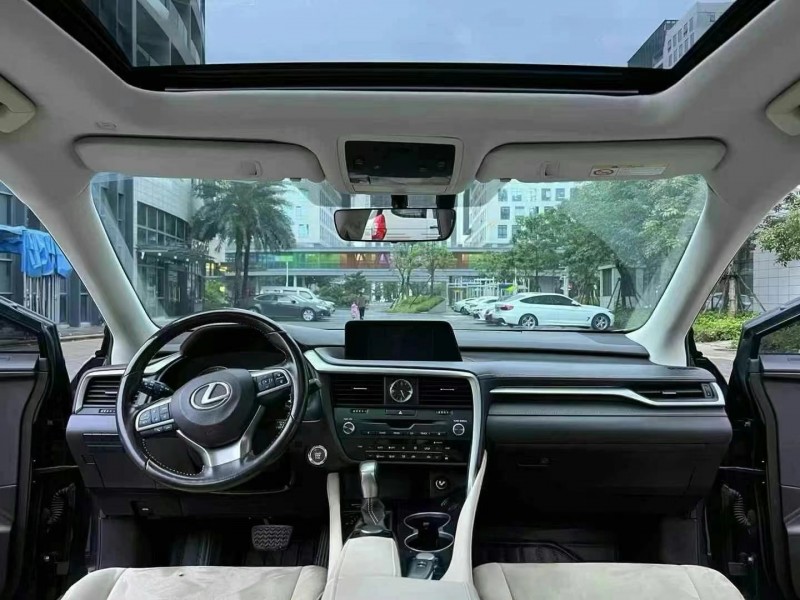 广州20年雷克萨斯RX7
