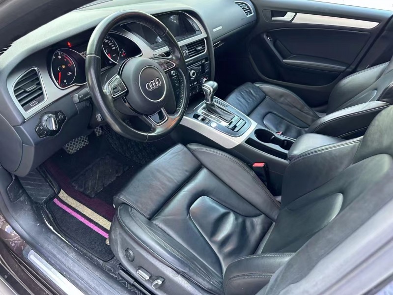 济宁15年奥迪A55