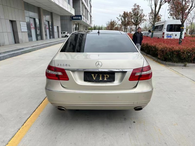 济宁12年奔驰E9