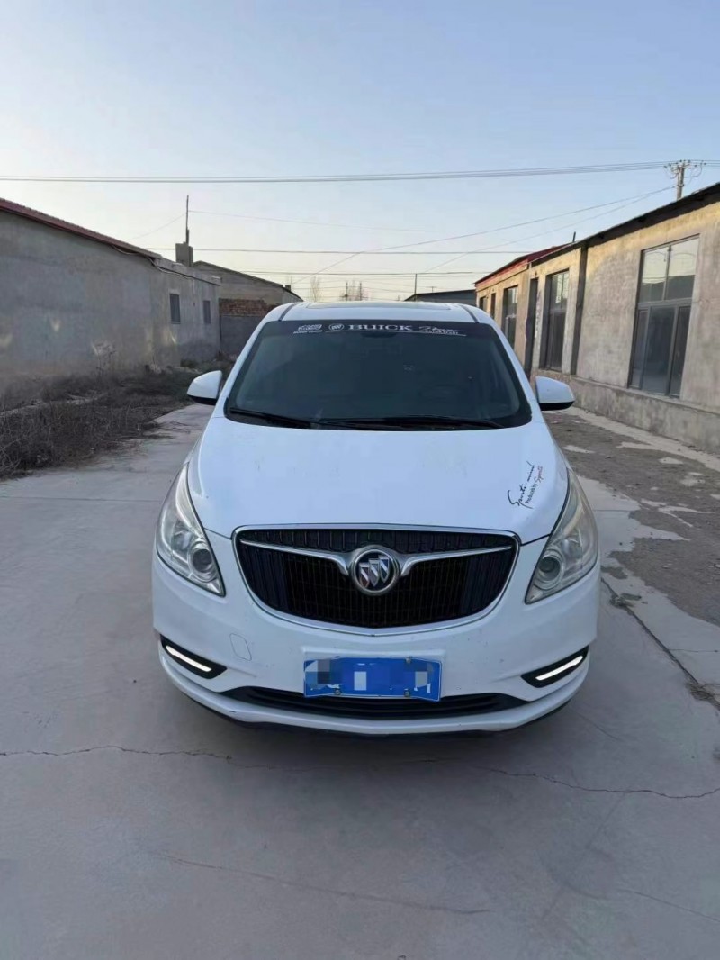 济宁18年别克GL81