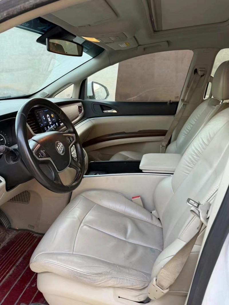 济宁18年别克GL89