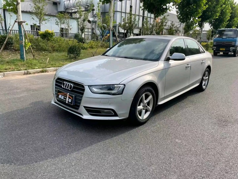 徐州12年奥迪A4L3