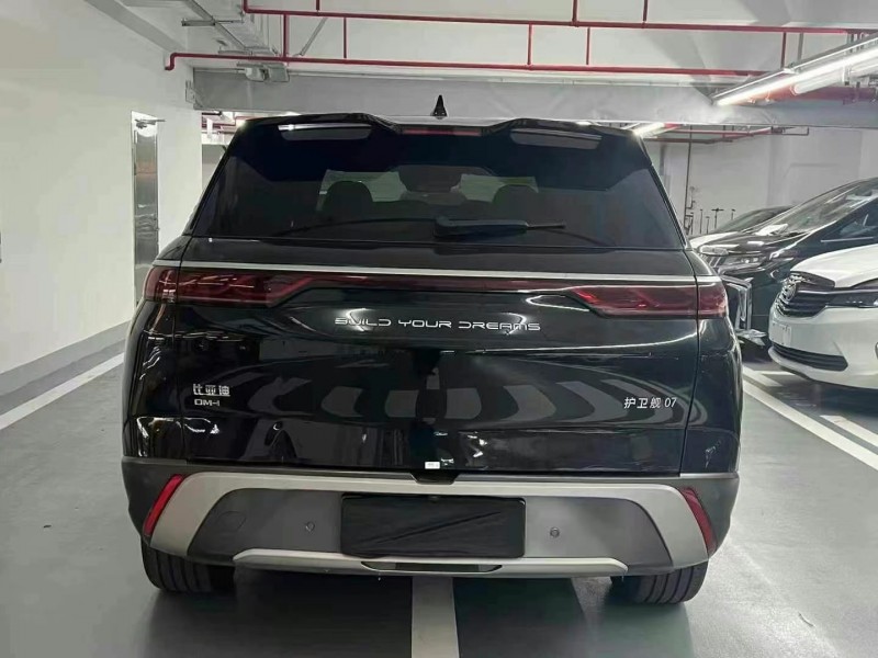 广州23年比亚迪护卫舰4
