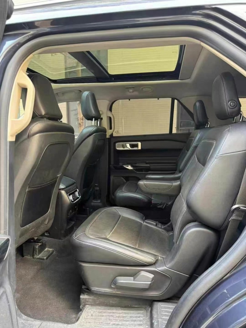 广州20年福特探险者8