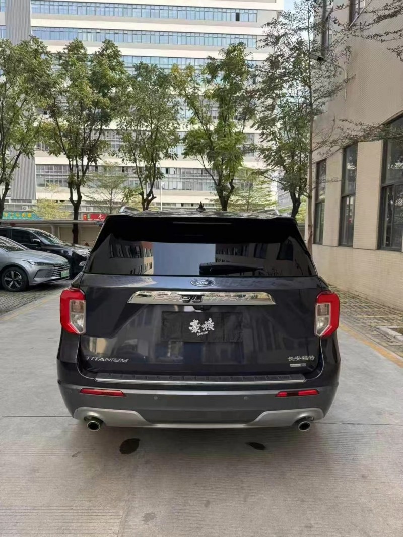 广州20年福特探险者9