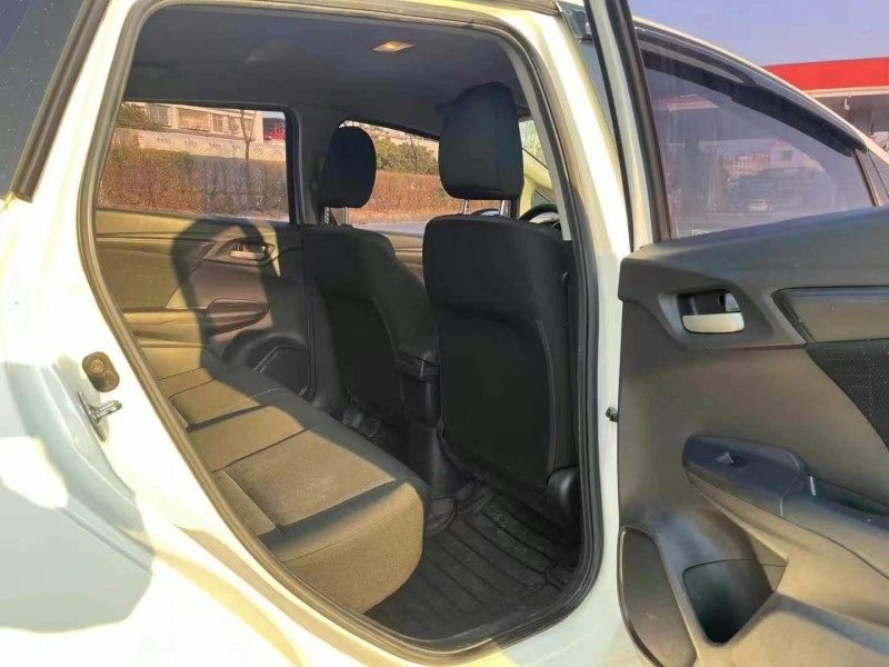 佛山15年本田飞度7