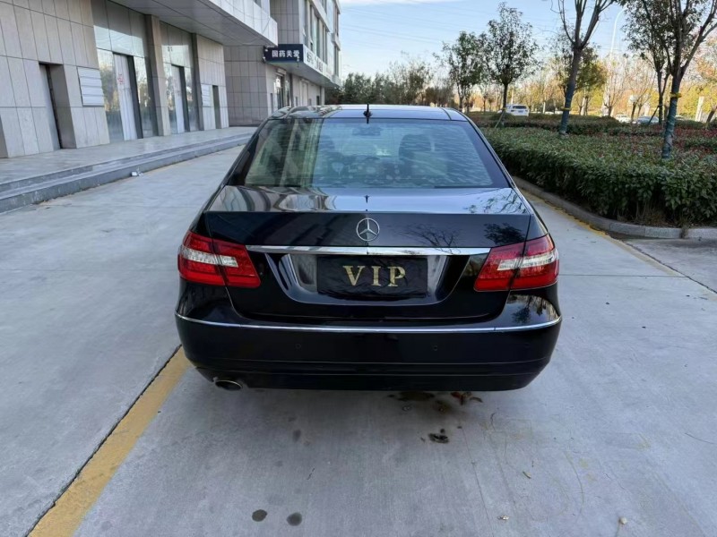 济宁12年奔驰E9