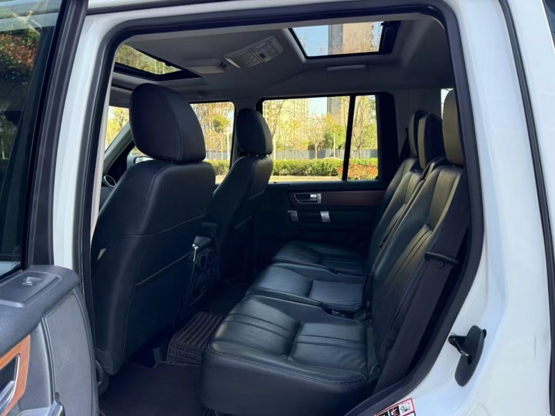 济宁15年路虎发现6