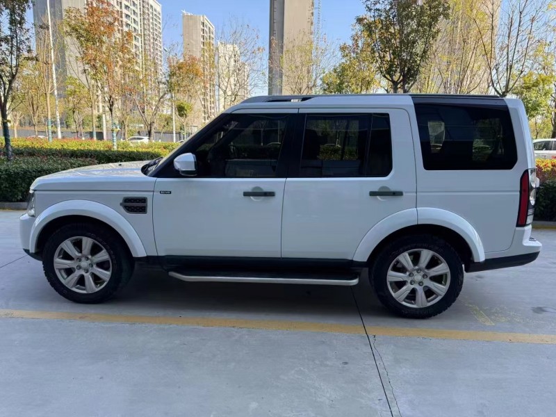 济宁15年路虎发现7