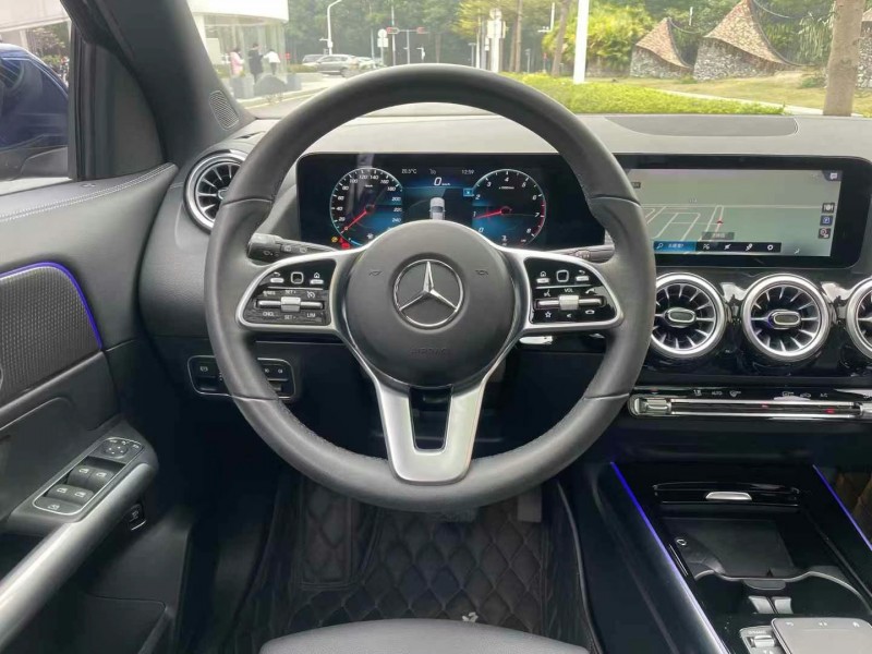 广州21年奔驰GLA8