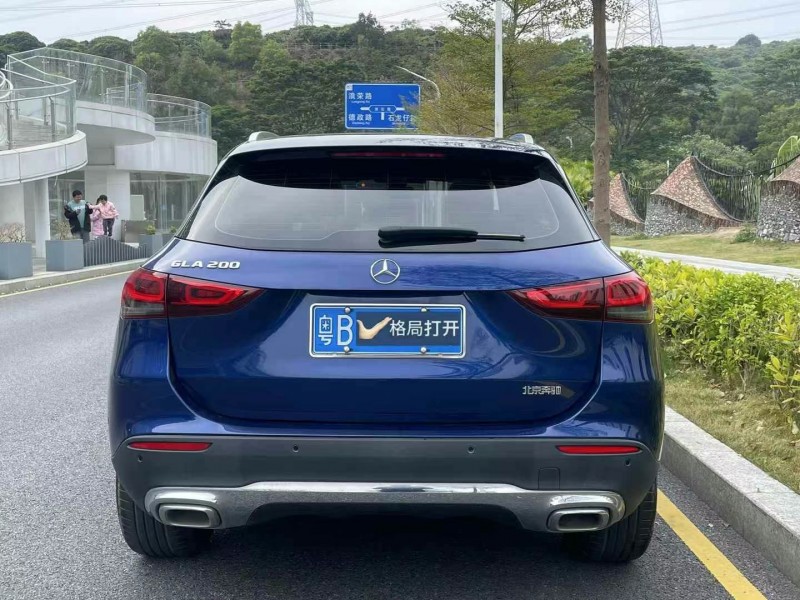 广州21年奔驰GLA9