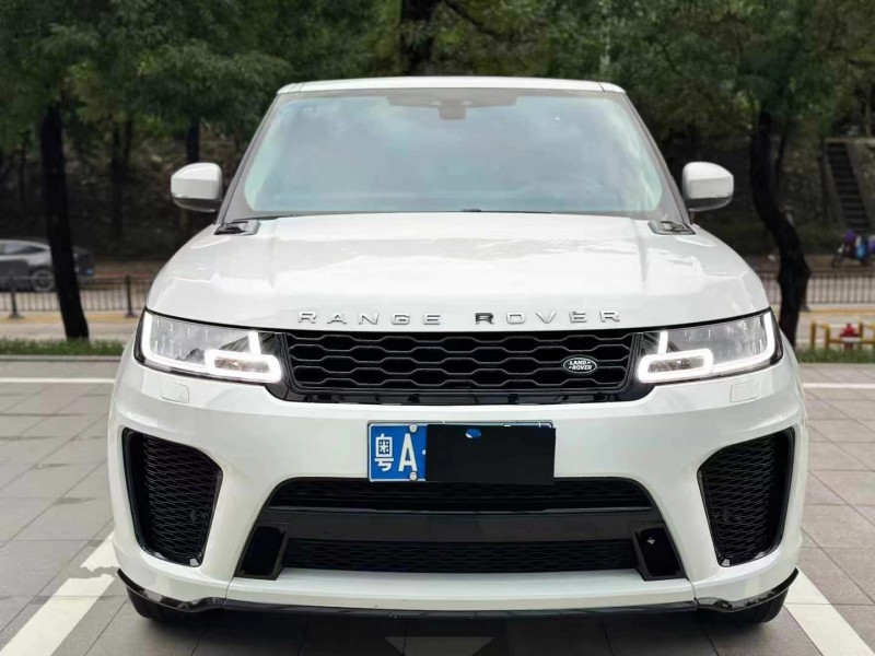 广州17年路虎揽胜运动1