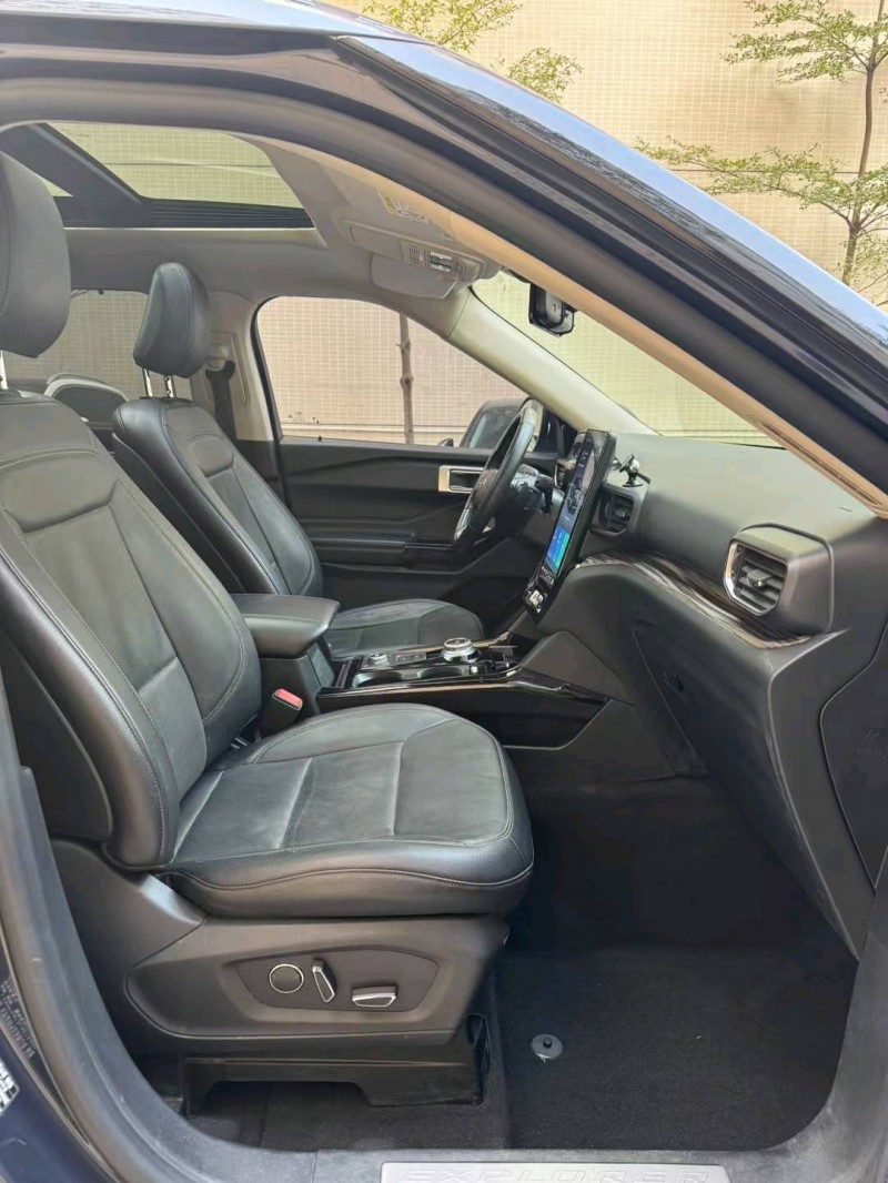 佛山20年福特探险者7