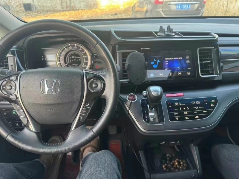 济宁17年本田艾力绅7