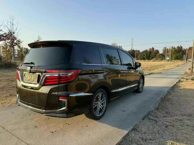 济宁19年本田艾力绅9