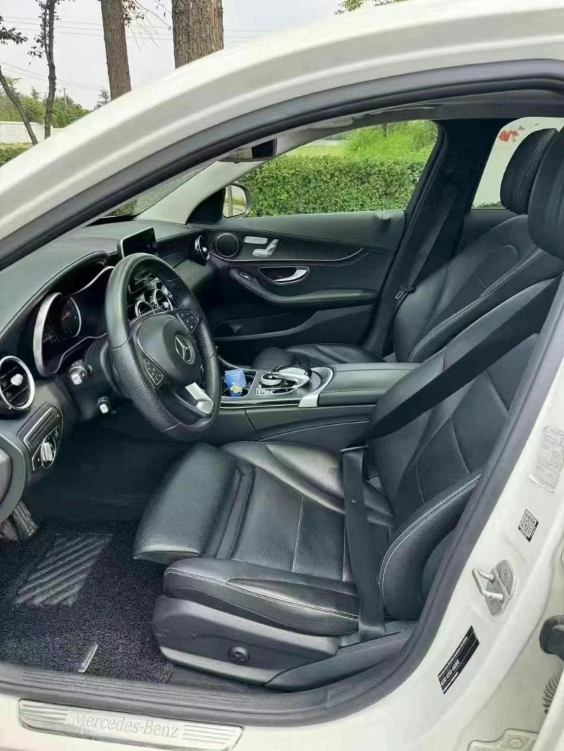 济宁16年奔驰C9