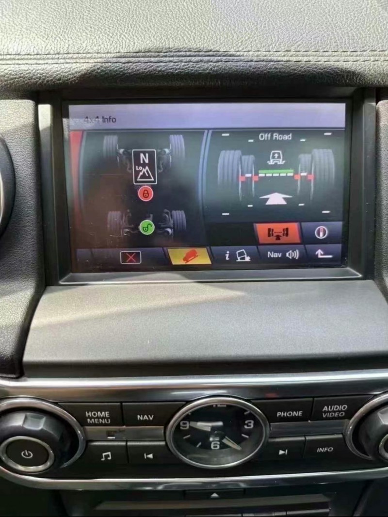 济宁14年路虎发现8