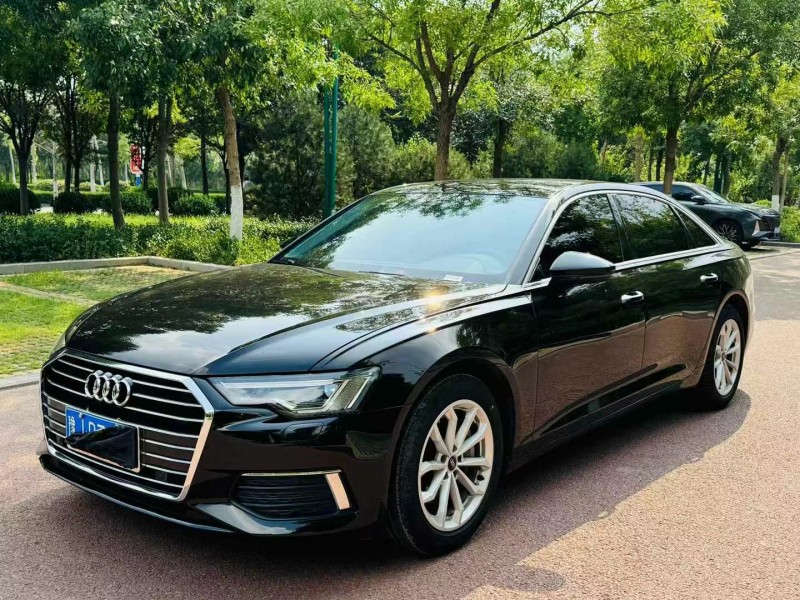济宁22年奥迪A6L2