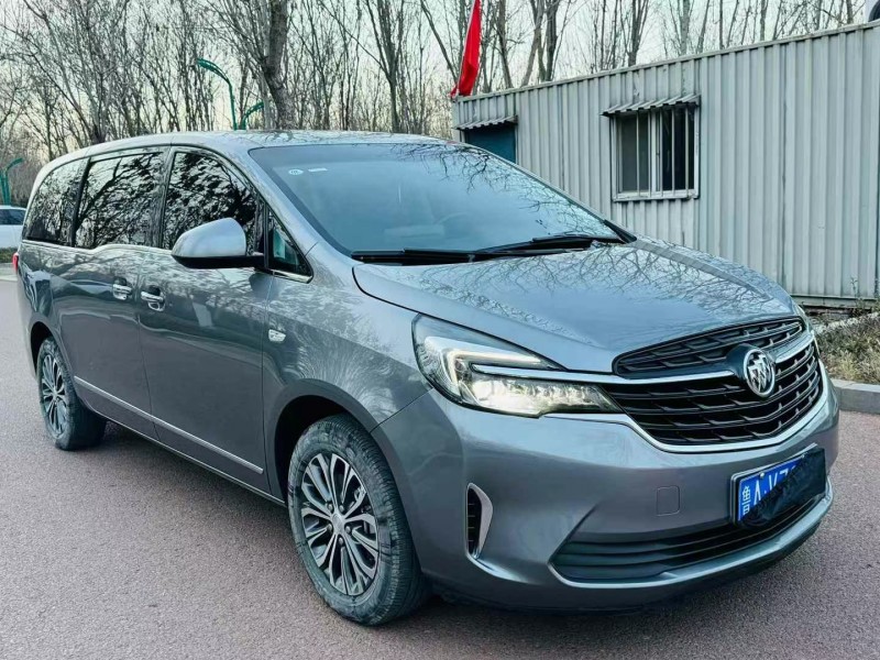 济宁22年别克GL83