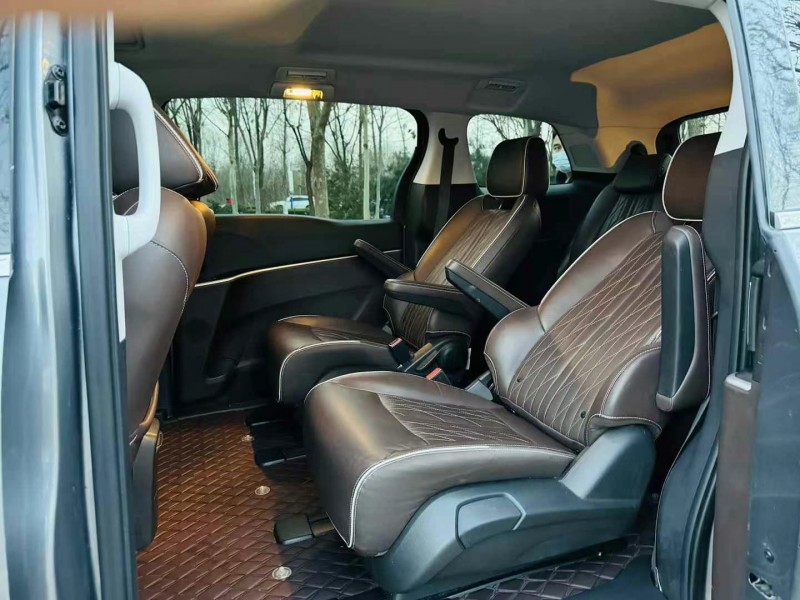 济宁22年别克GL88