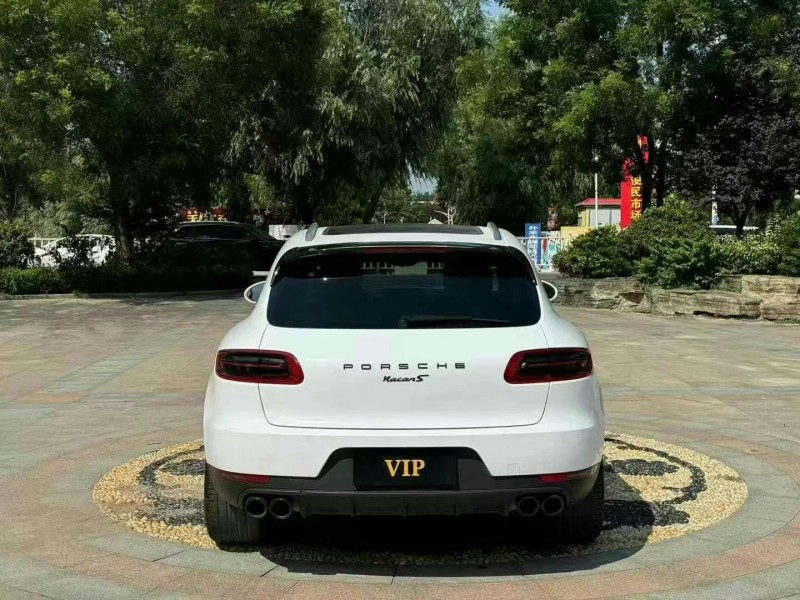 青岛18年保时捷Macan9