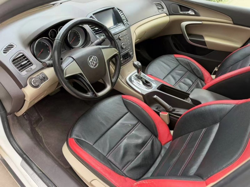 济宁13年别克君威5