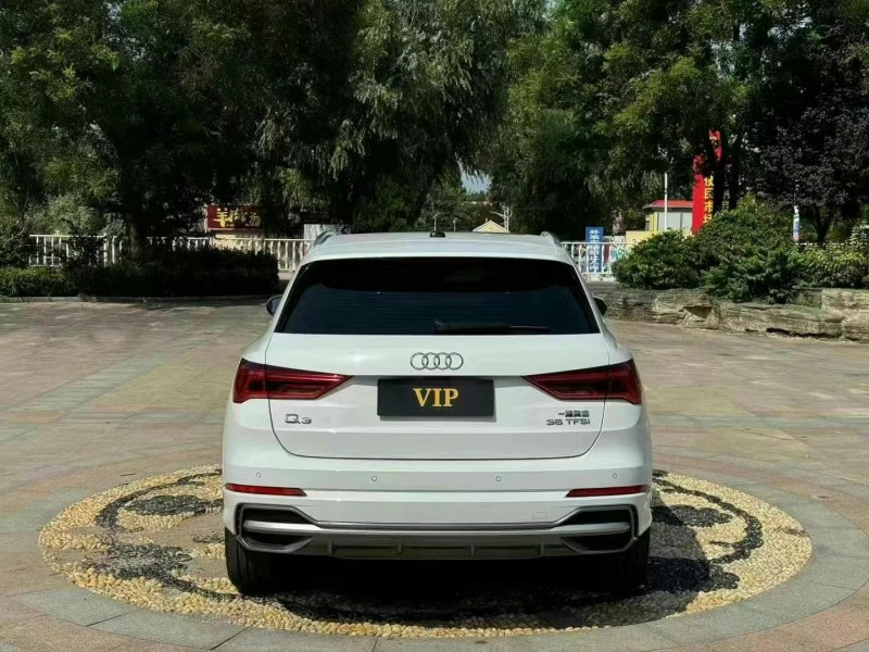 青岛23年奥迪Q39