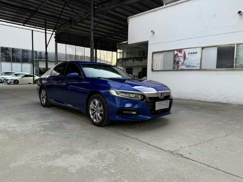 徐州18年本田雅阁3