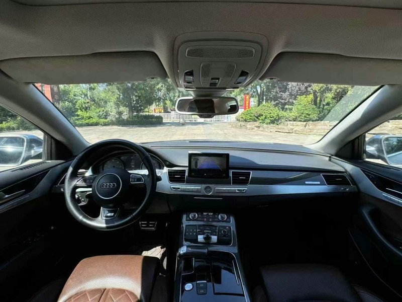 青岛14年奥迪S84