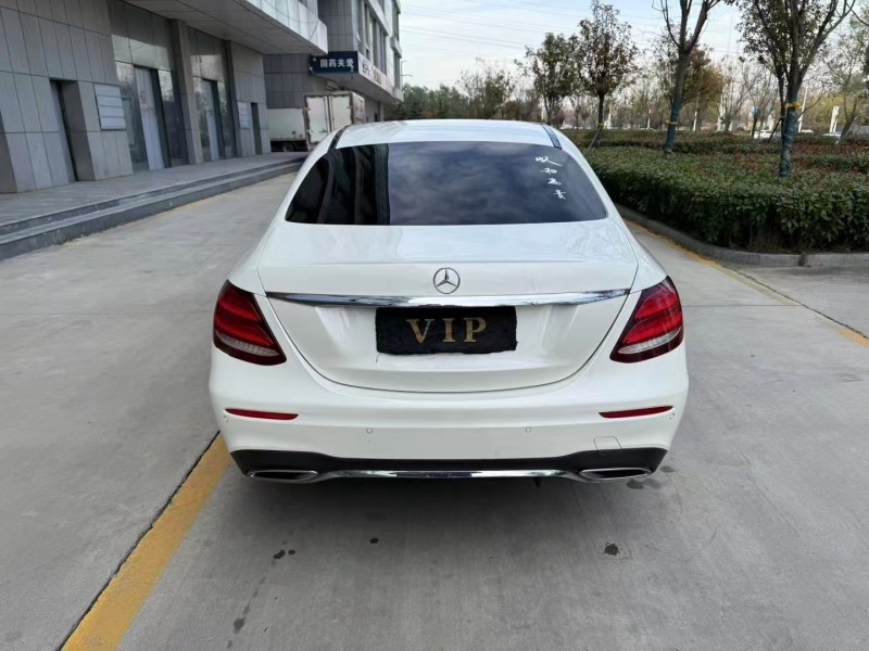 济宁16年奔驰E9