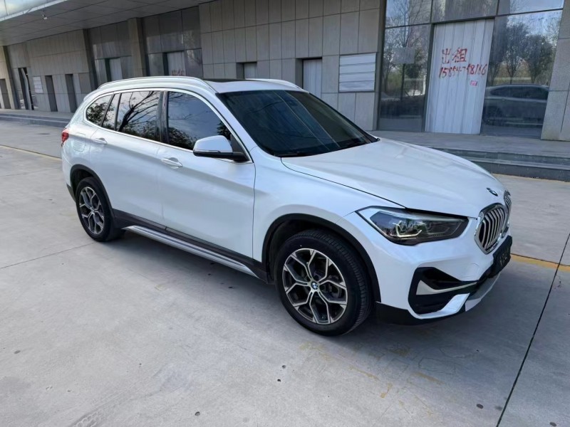 济宁22年宝马X12
