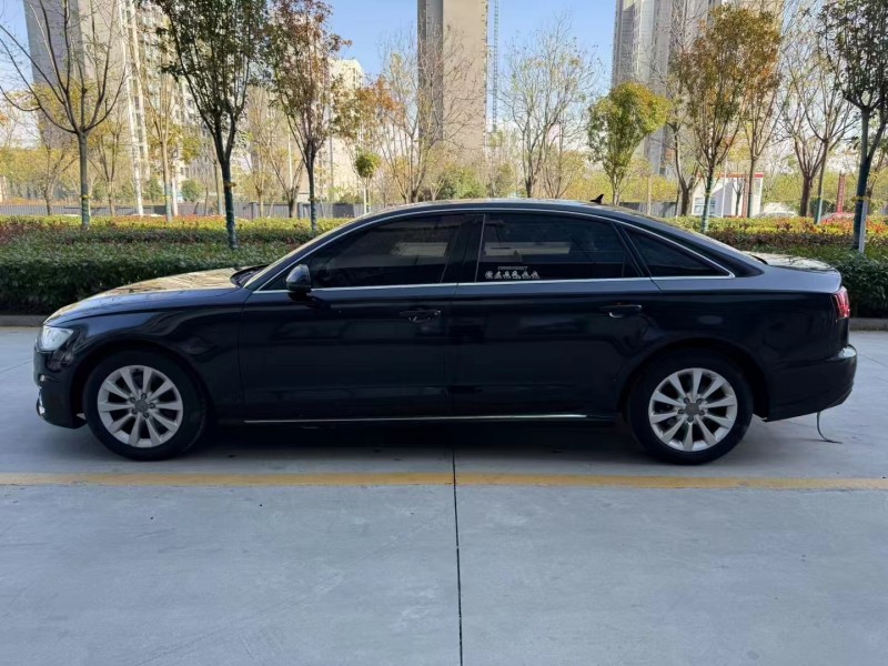 济宁16年奥迪A6L6