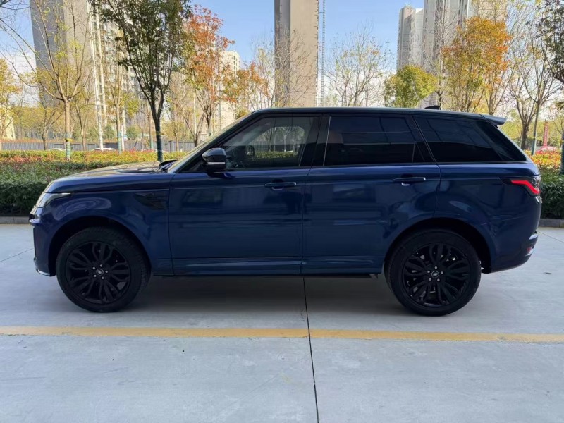 济宁17年路虎揽胜运动5