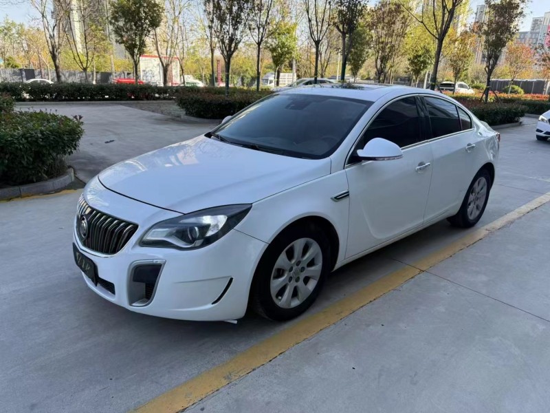 济宁16年别克君威3