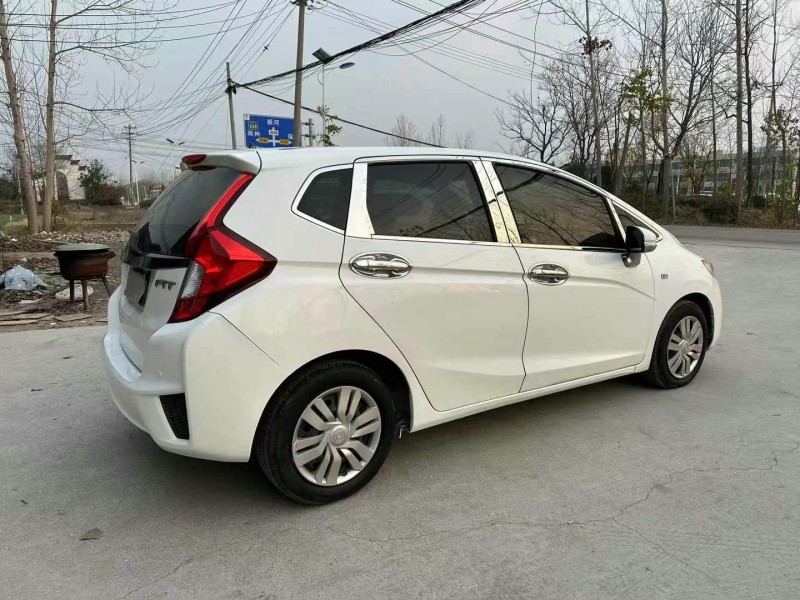 徐州14年本田飞度7