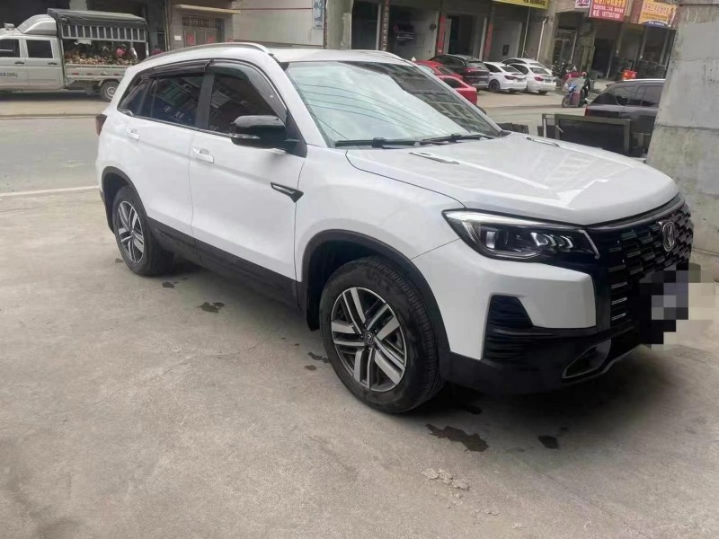 济宁24年长安汽车CS752