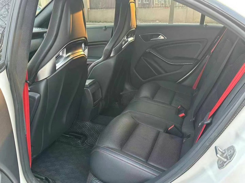 徐州18年奔驰CLA6